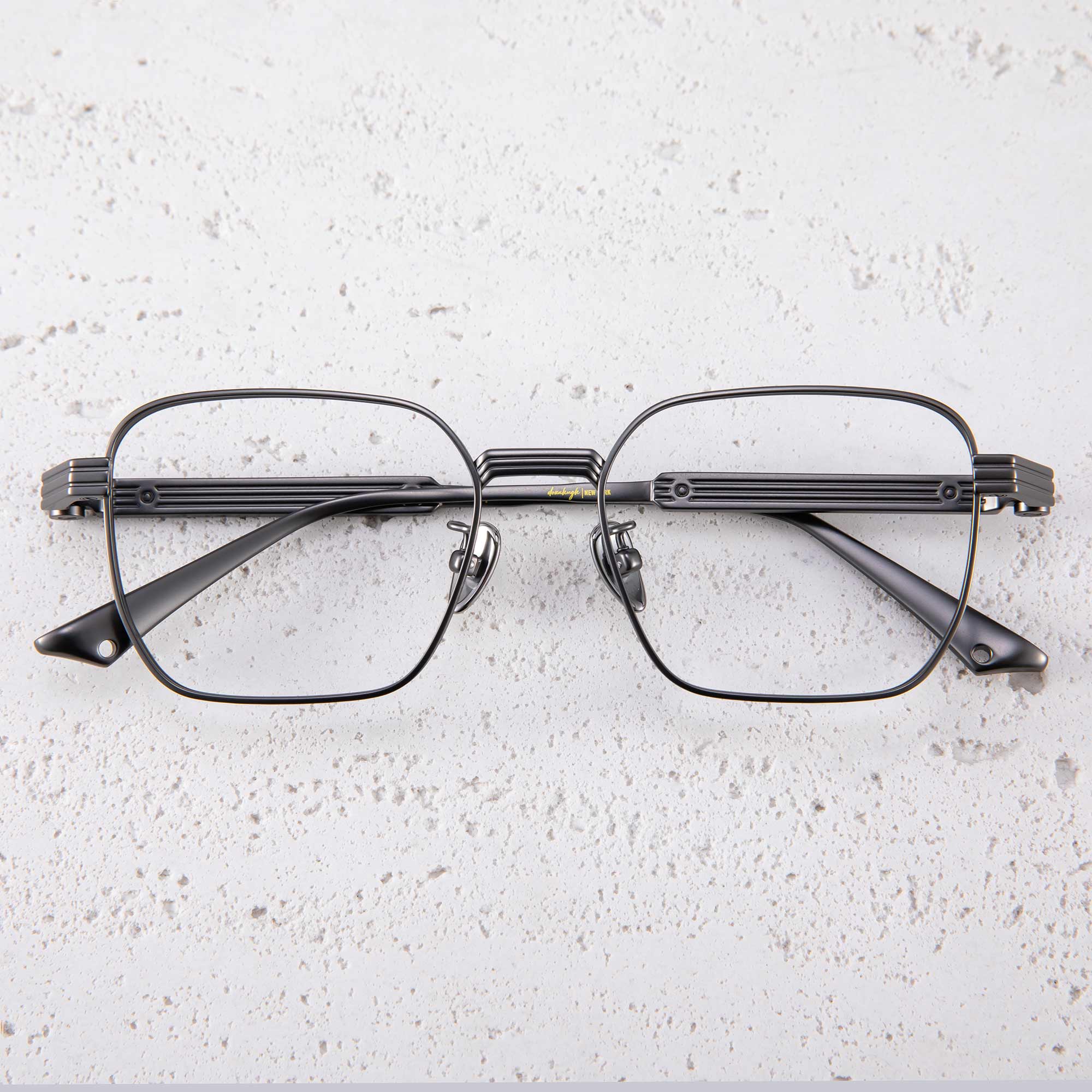 Donahugh-eyeglasses-gummetal