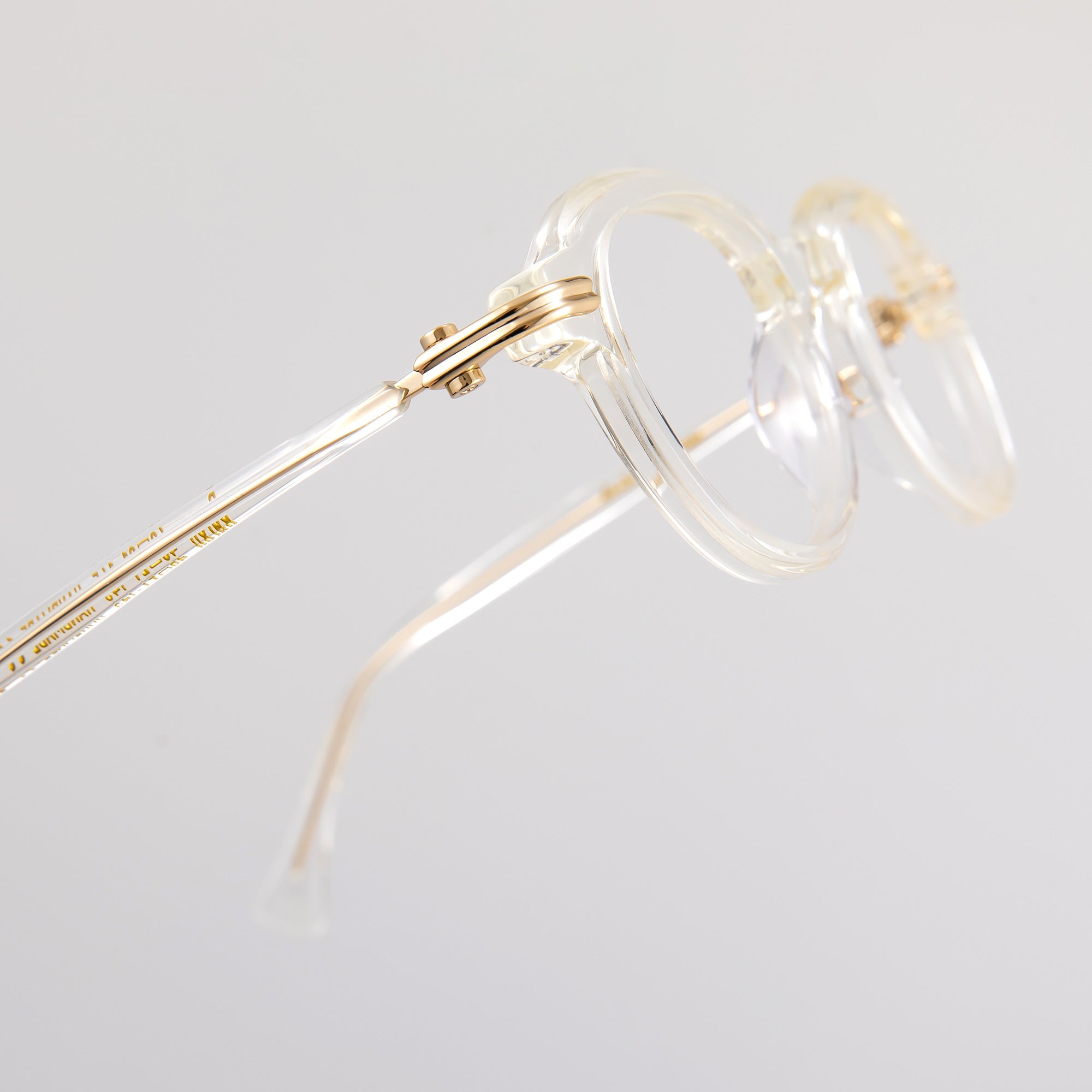 Donahugh-eyeglasses-trans