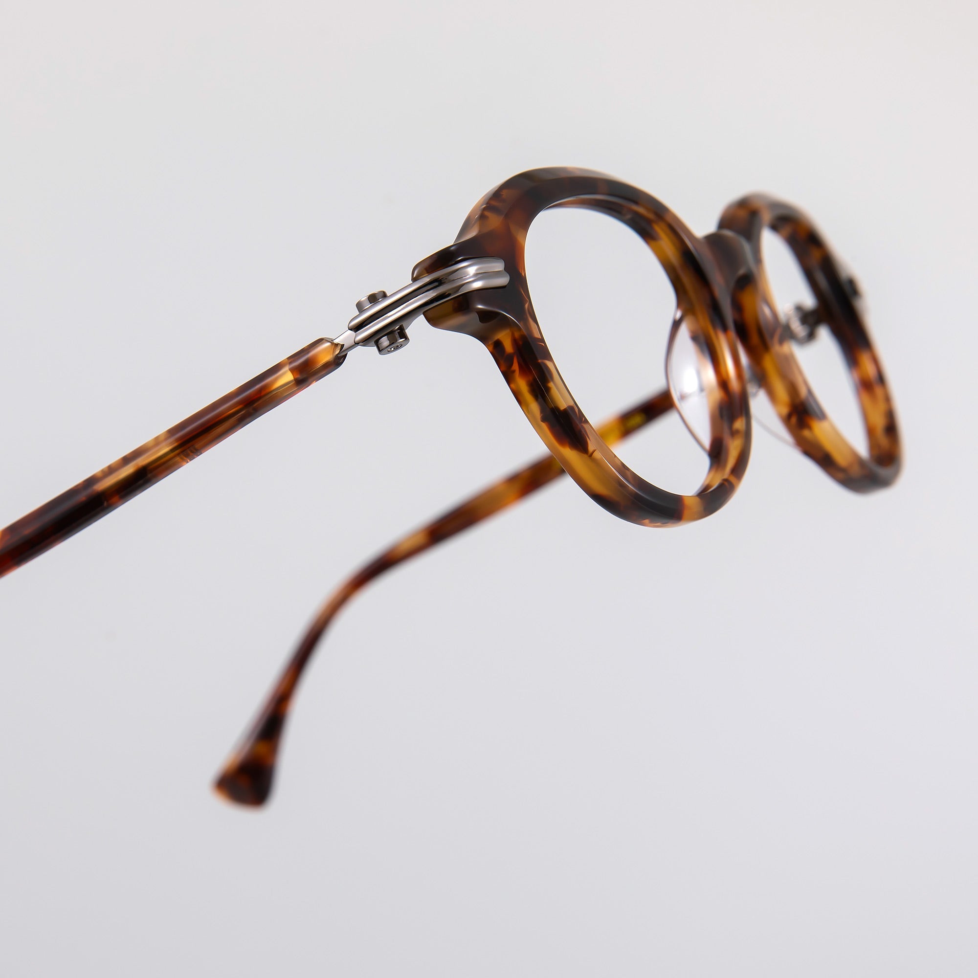 Donahugh-eyeglasses-redtortoise