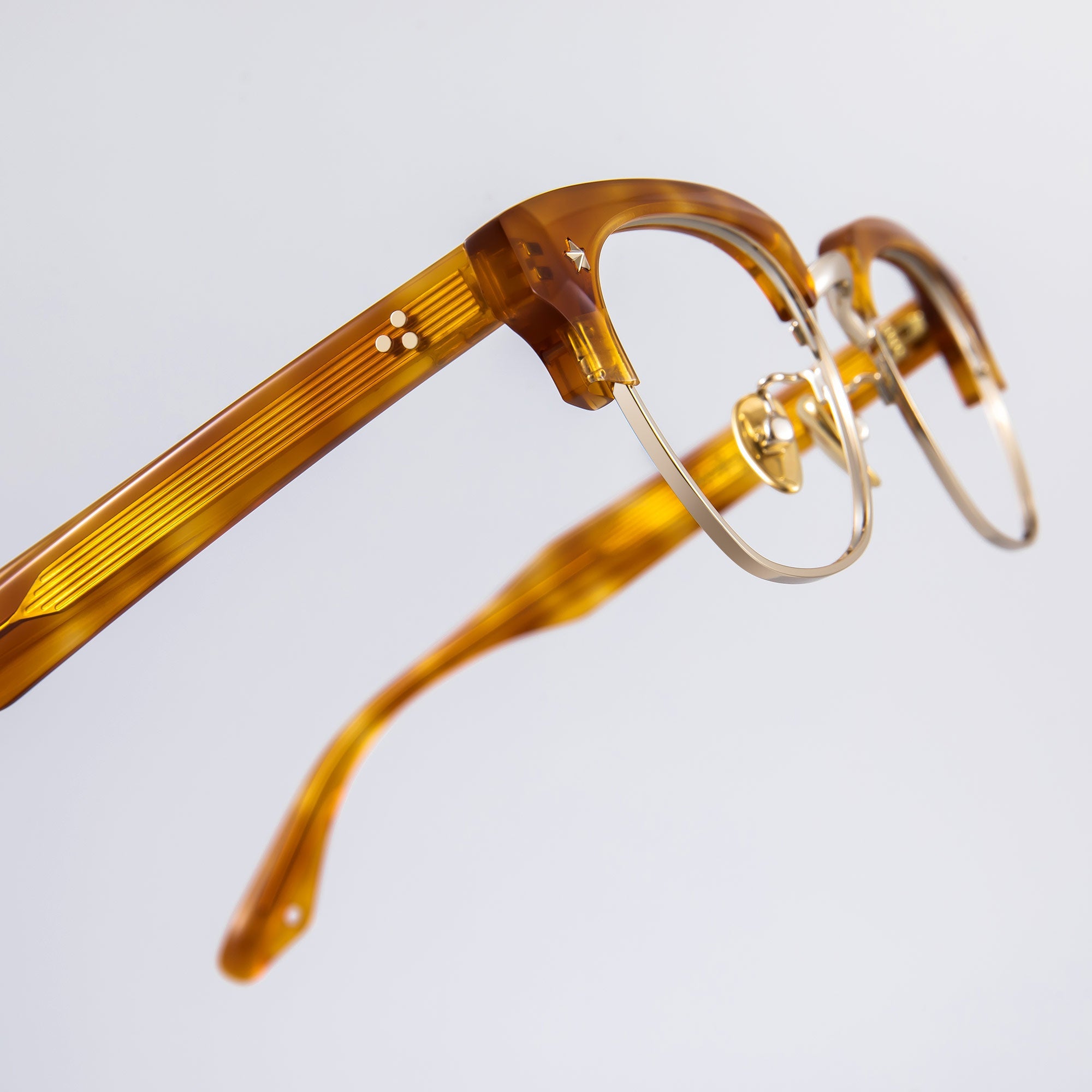 Donahugh-eyeglasses-tortoise