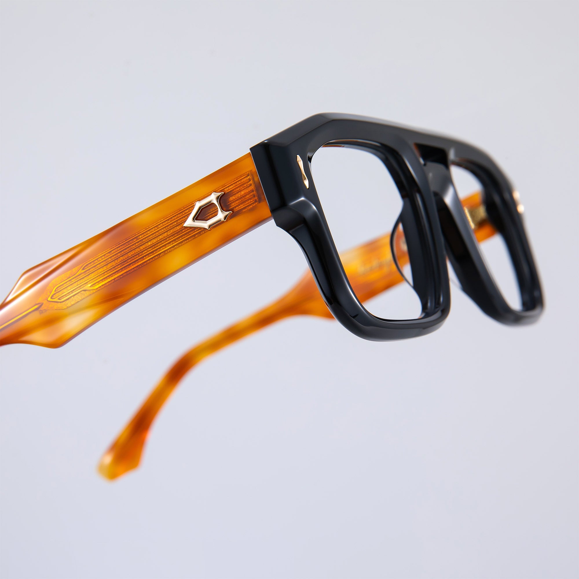 Donahugh-eyeglasses-tortoise