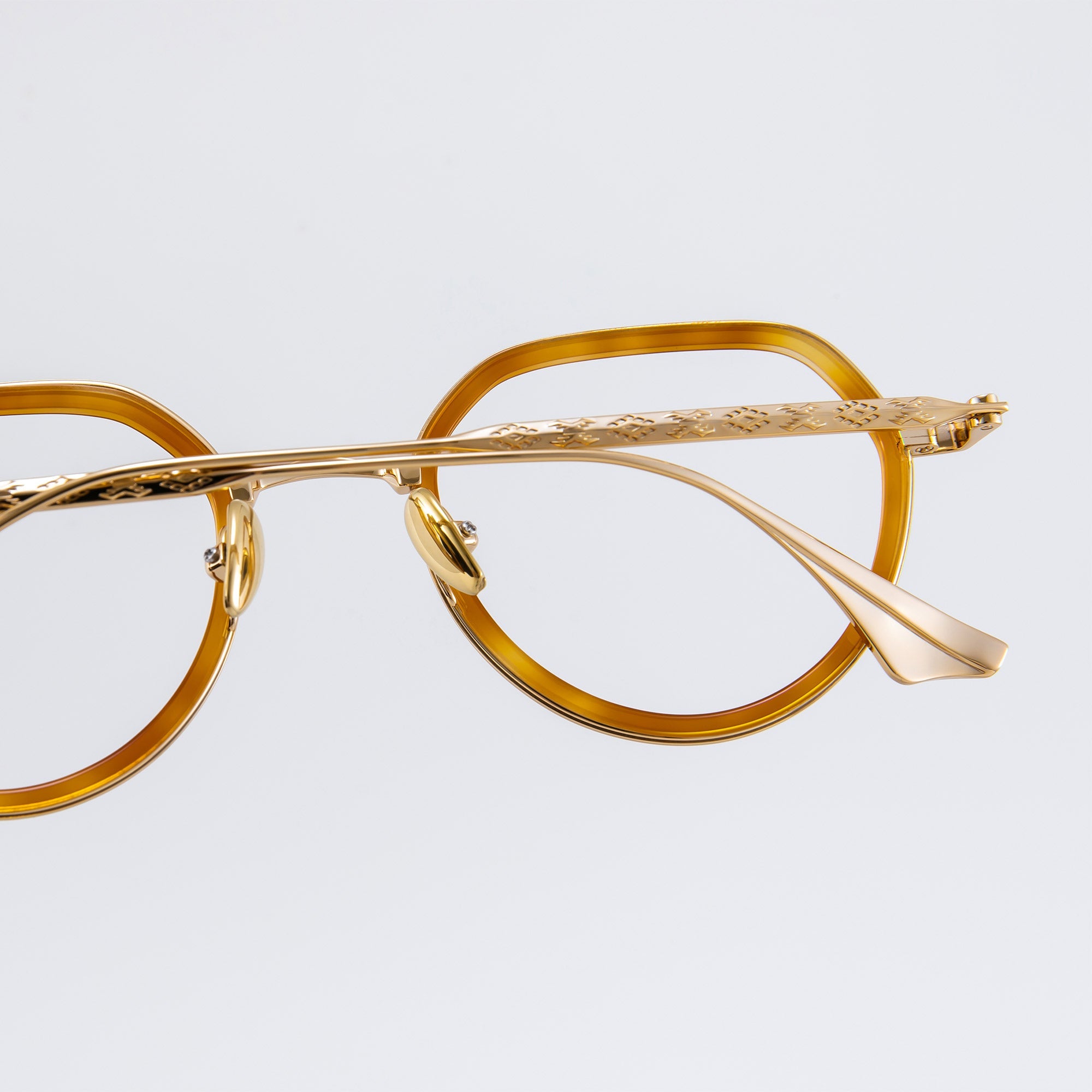 Donahugh-eyeglasses-tortoise