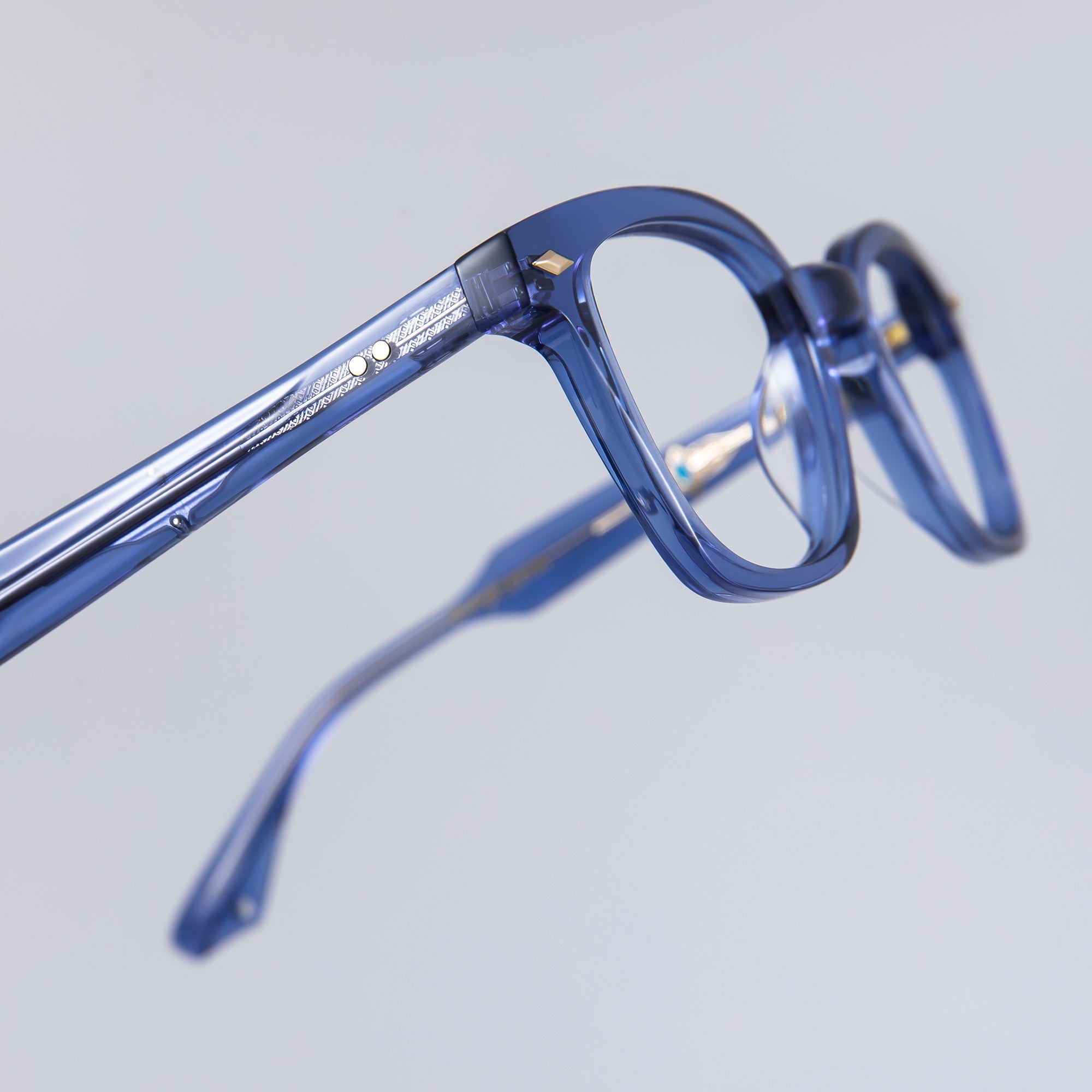 Donahugh-eyeglasses-blue