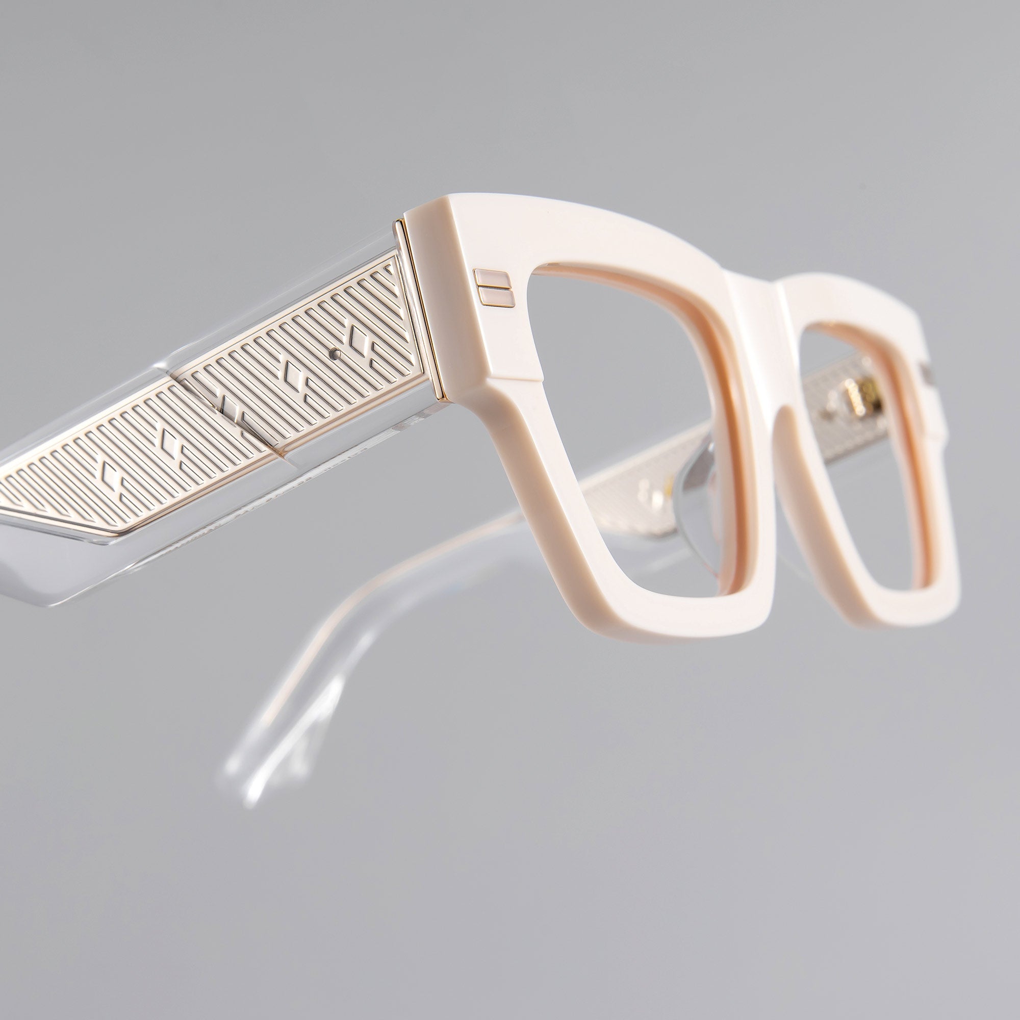 Donahugh-eyeglasses-transwhite