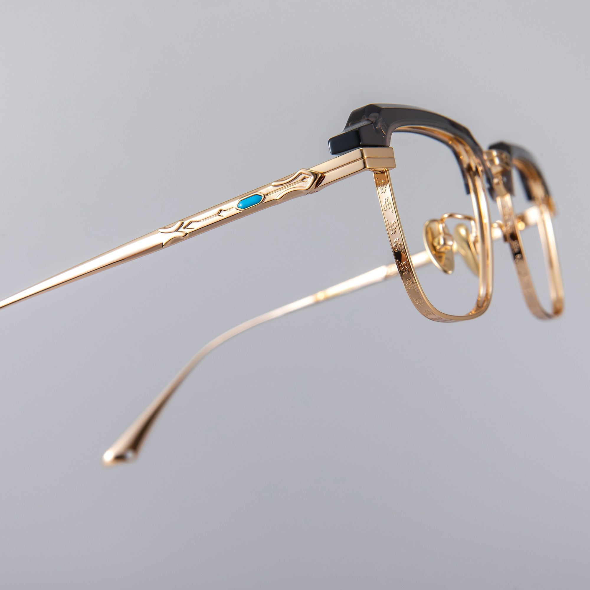 Donahugh-eyeglasses-grey