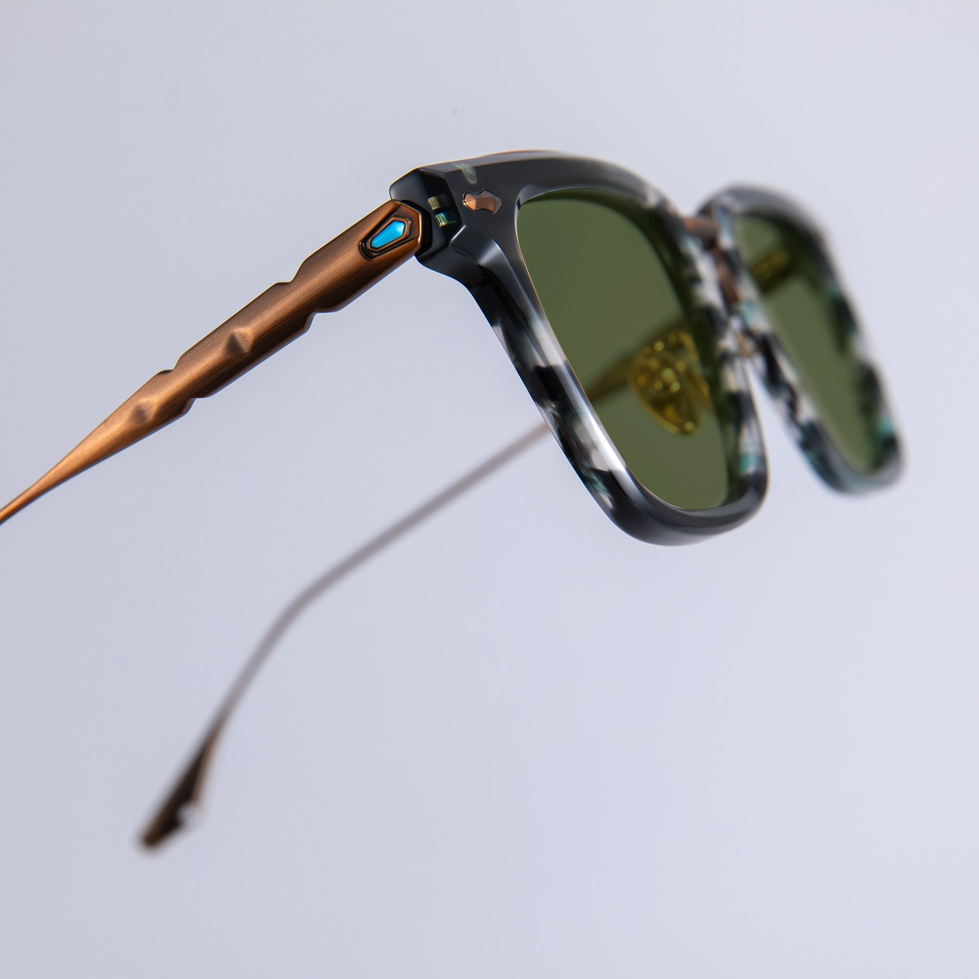 Donahugh-sunglasses-greytortoise
