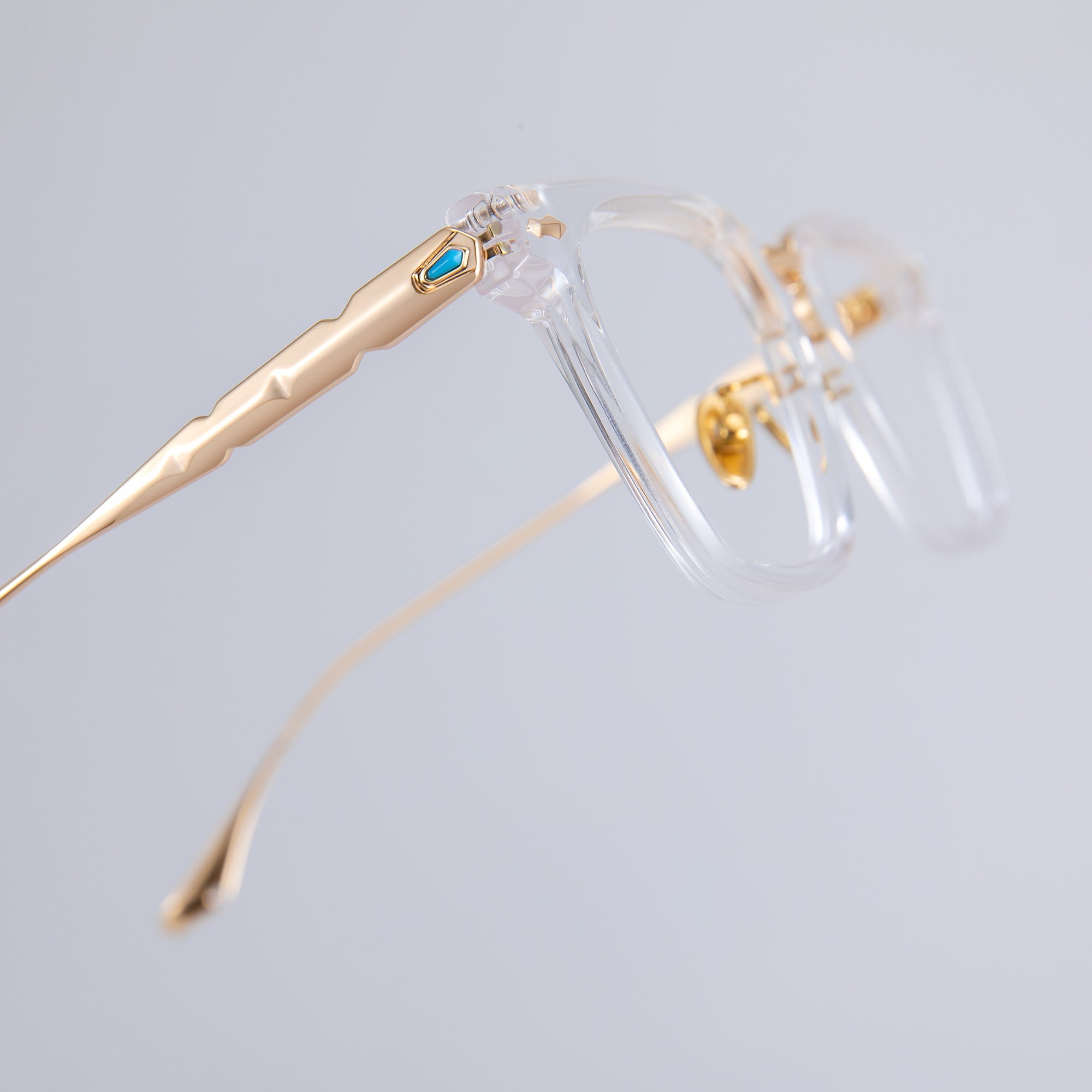Donahugh-eyeglasses-trans