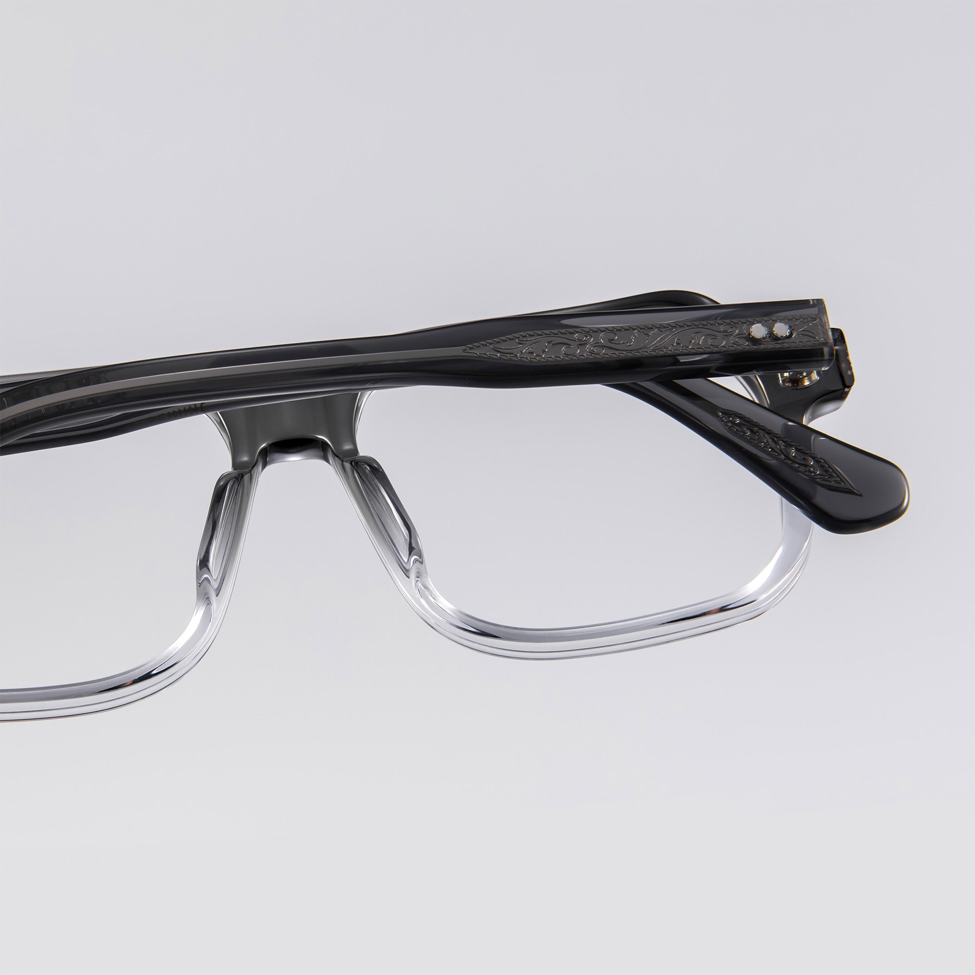 Donahugh-eyeglasses-gradientgrey