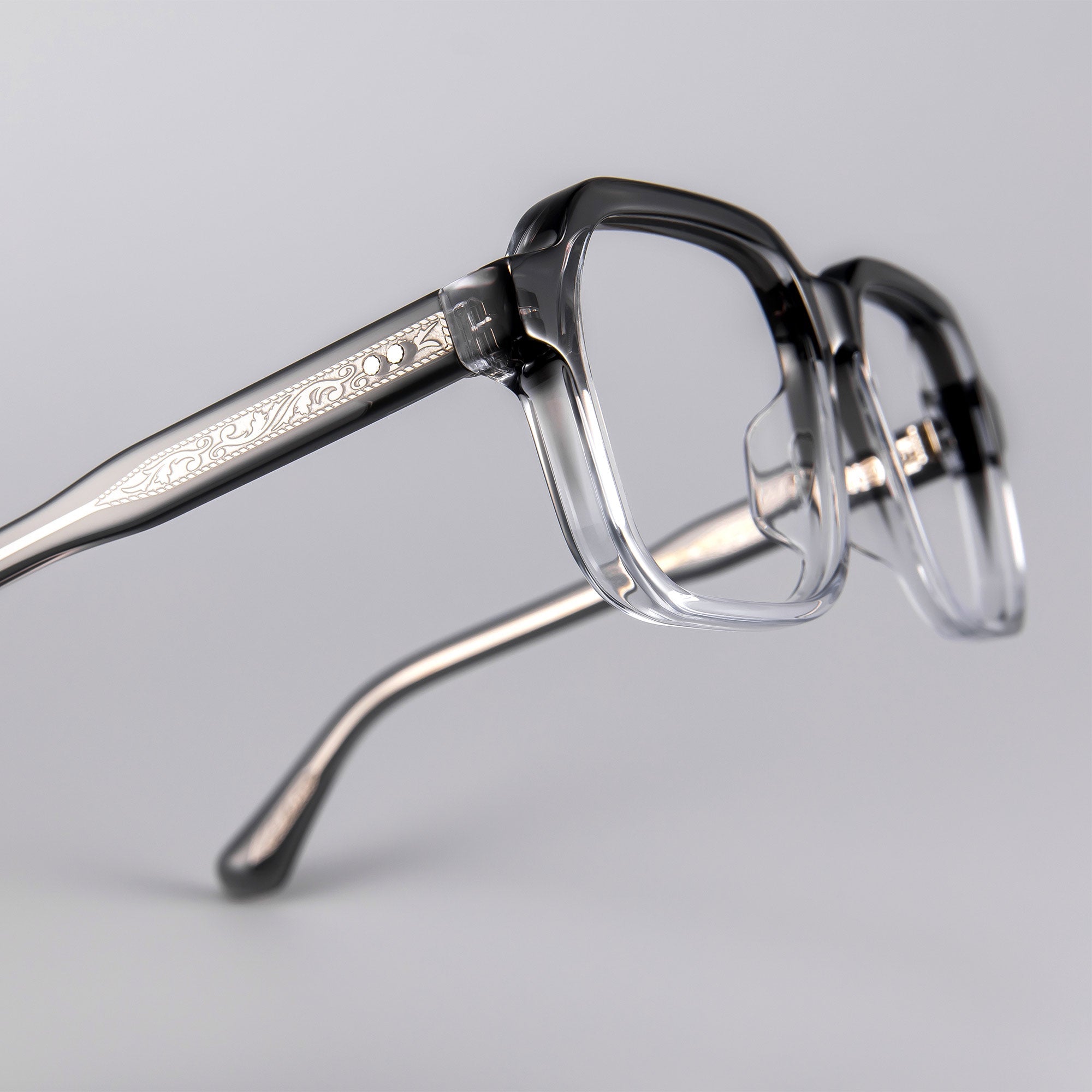 Donahugh-eyeglasses-gradientgrey