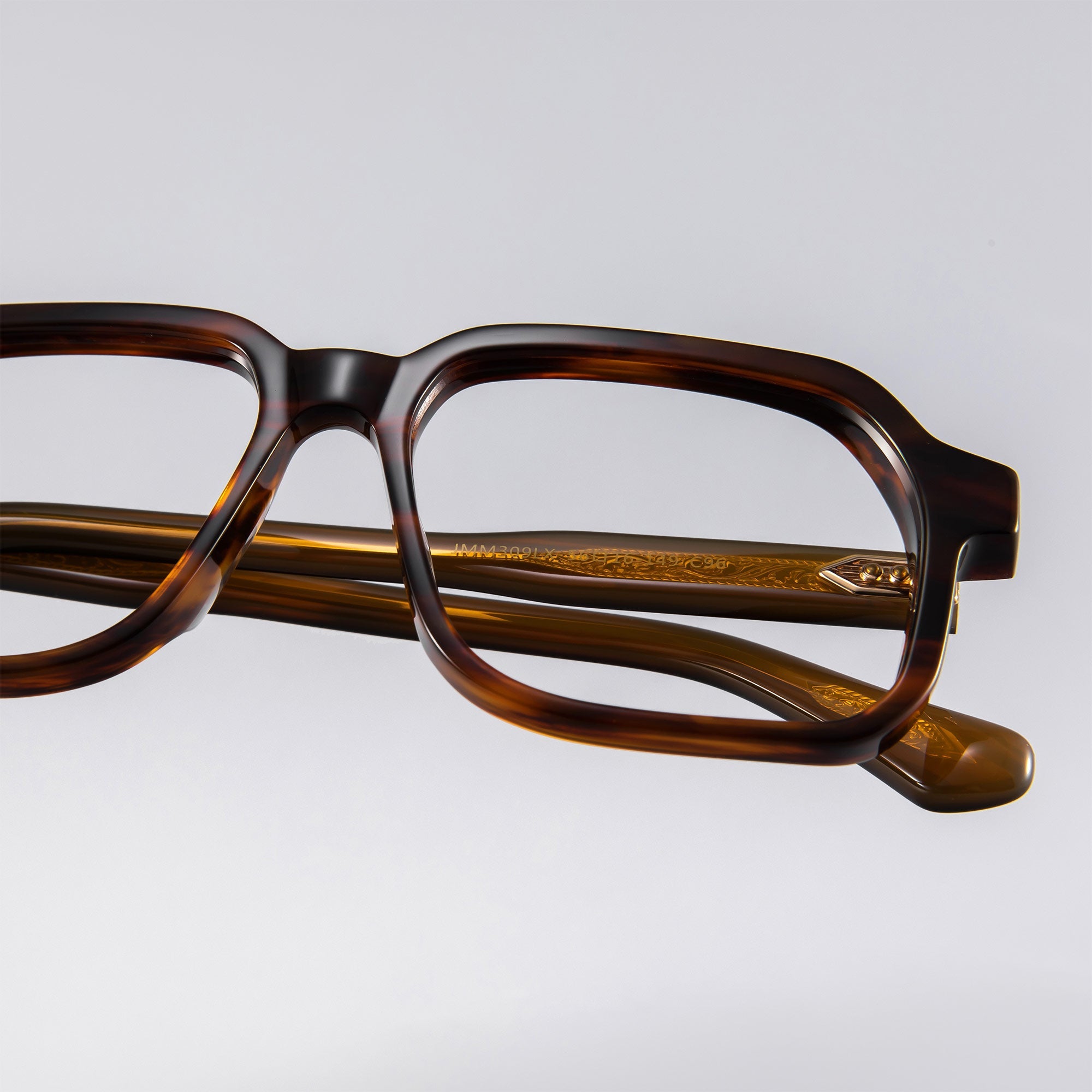 Donahugh-eyeglasses-tortoise