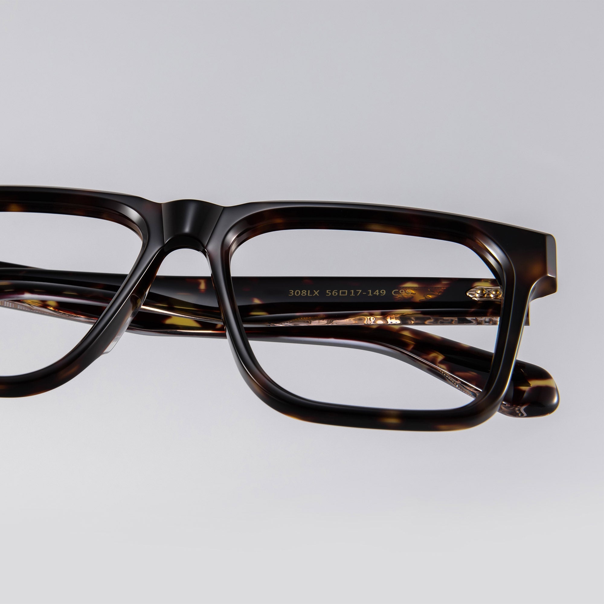 Donahugh-eyeglasses-tortoise