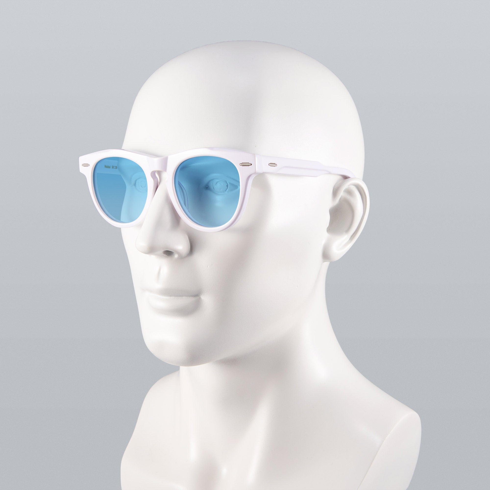 Donahugh-sunglasses-white