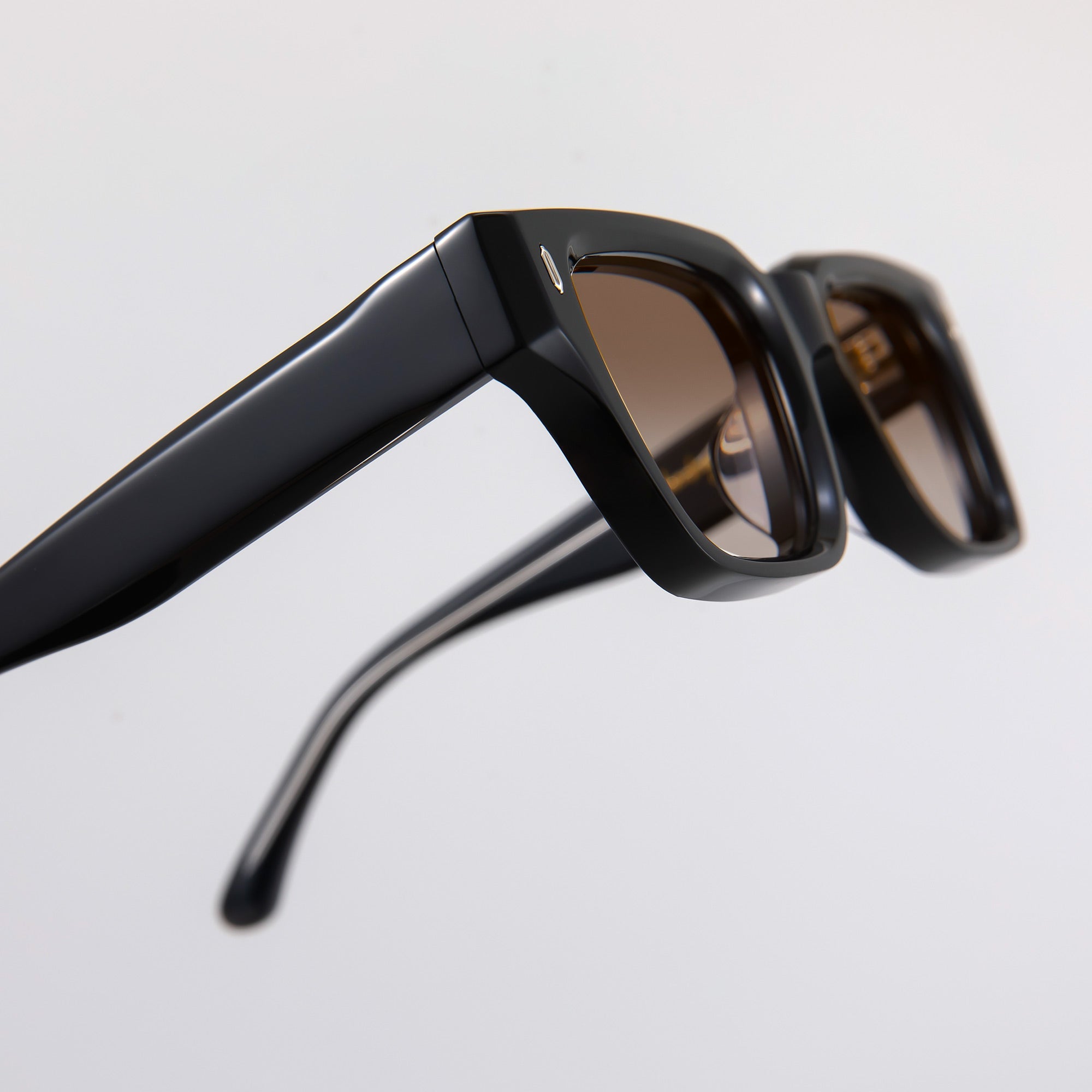 Donahugh-sunglasses-black