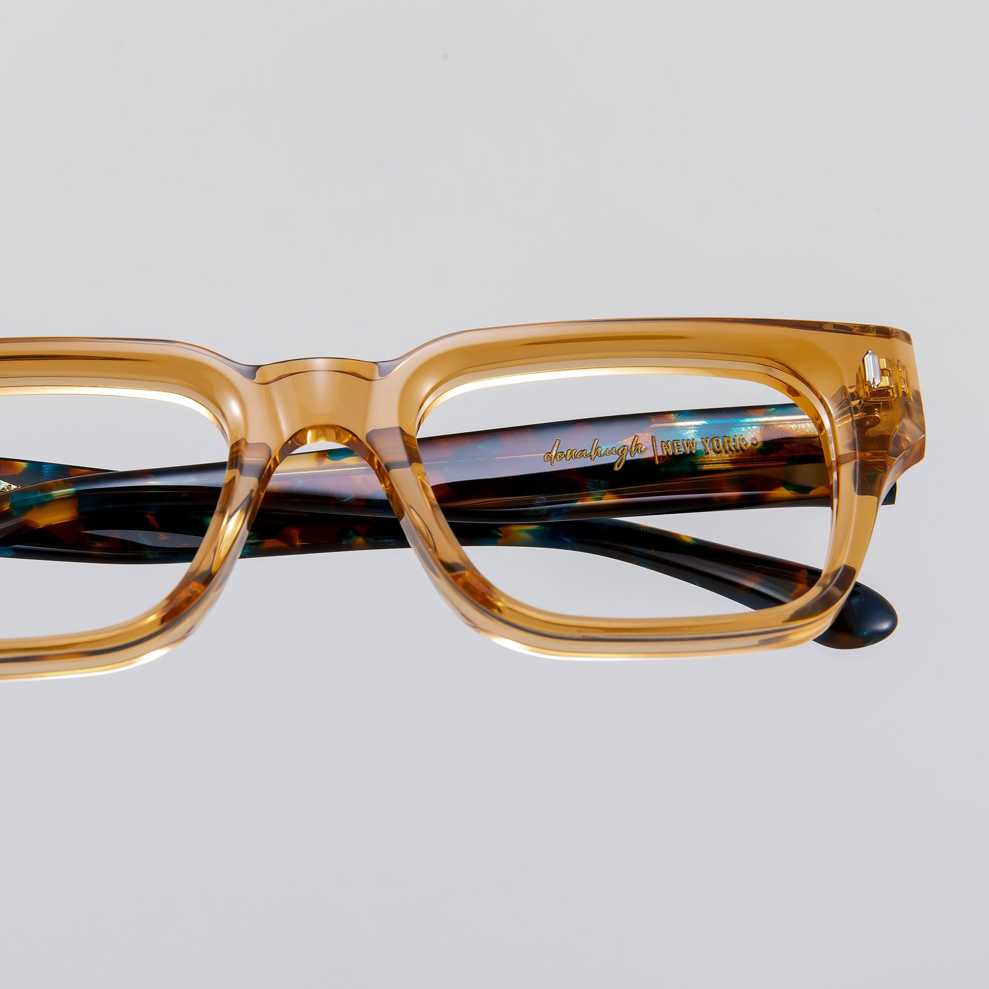 Donahugh-eyeglasses-tortoise