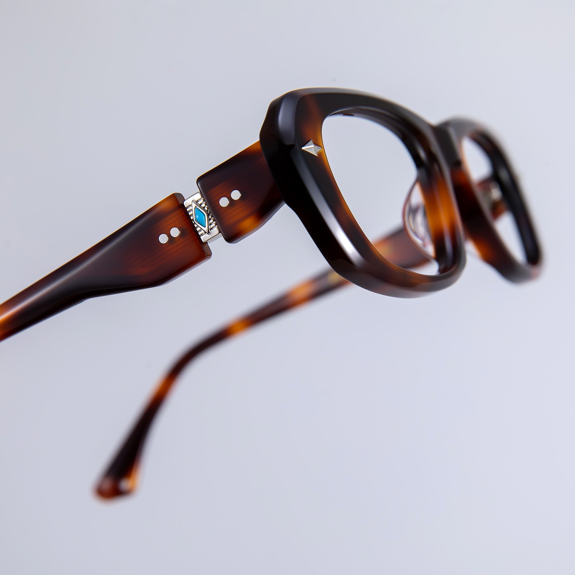 Donahugh-eyeglasses-tortoise