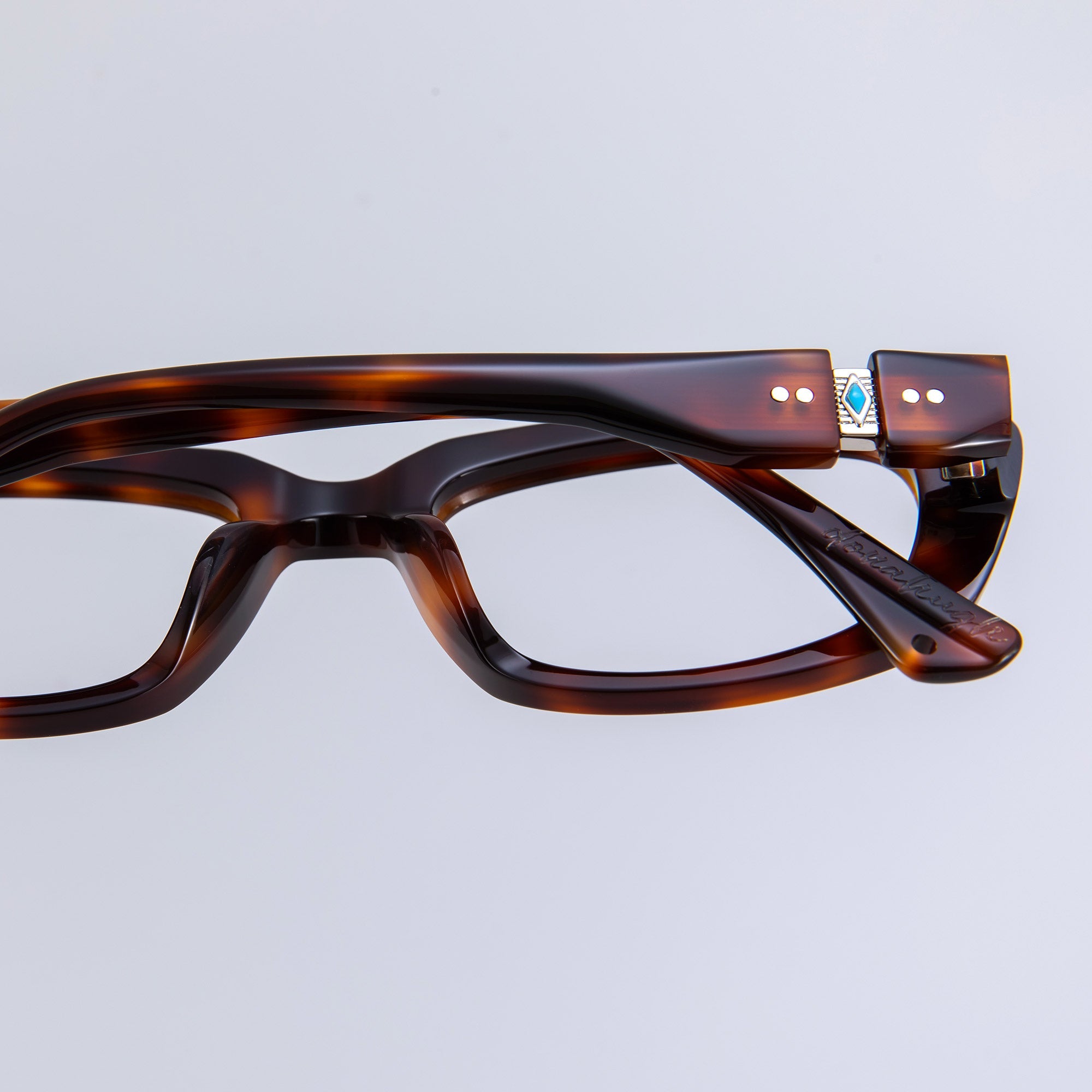 Donahugh-eyeglasses-tortoise