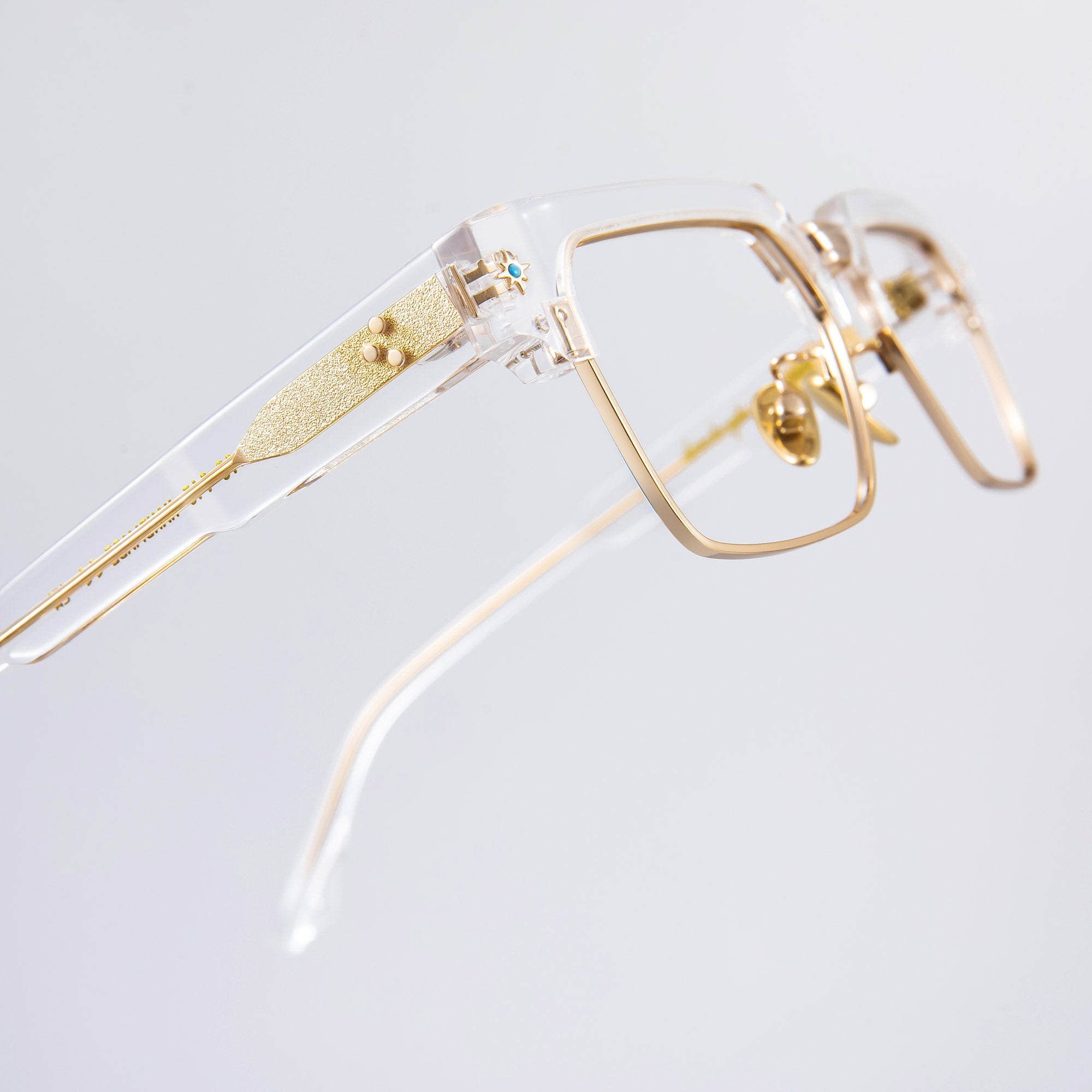 Donahugh-eyeglasses-trans