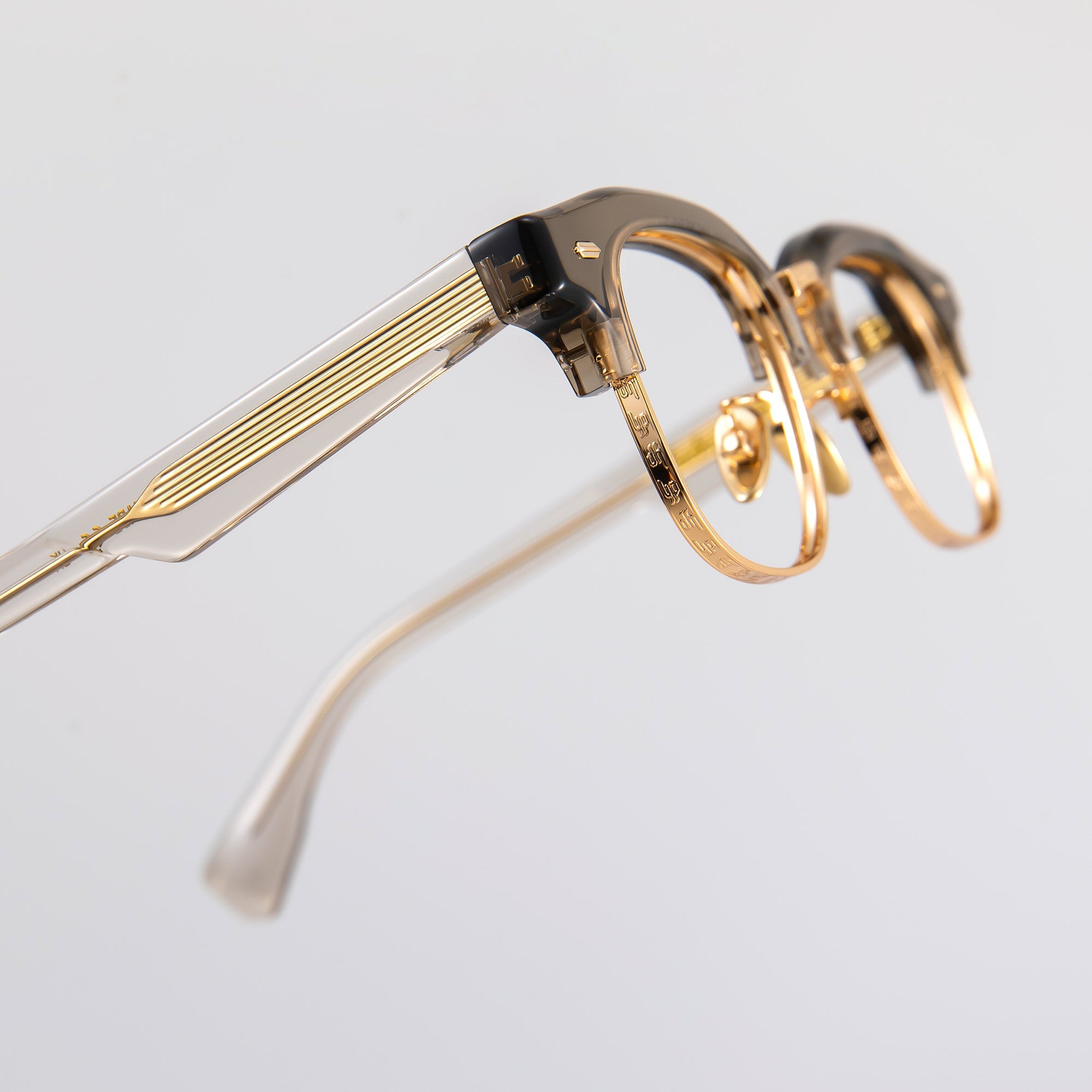 Donahugh-eyeglasses-transbrown