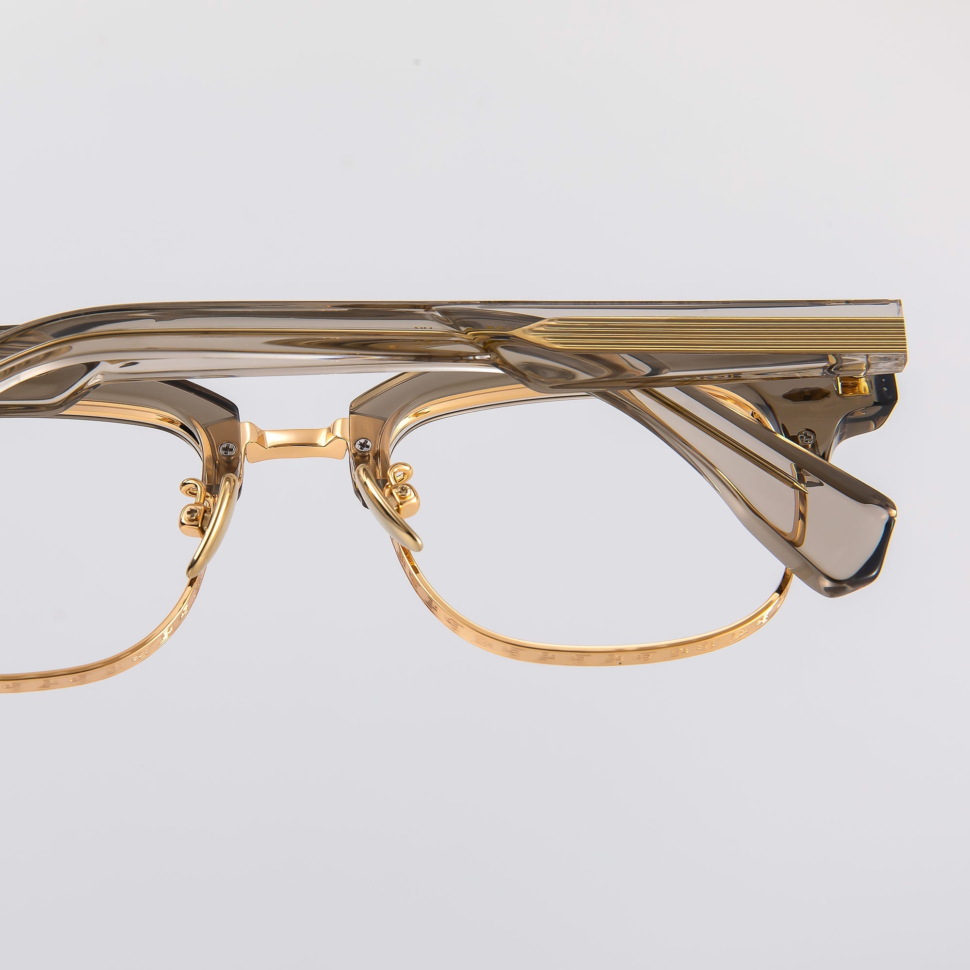 Donahugh-eyeglasses-transbrown