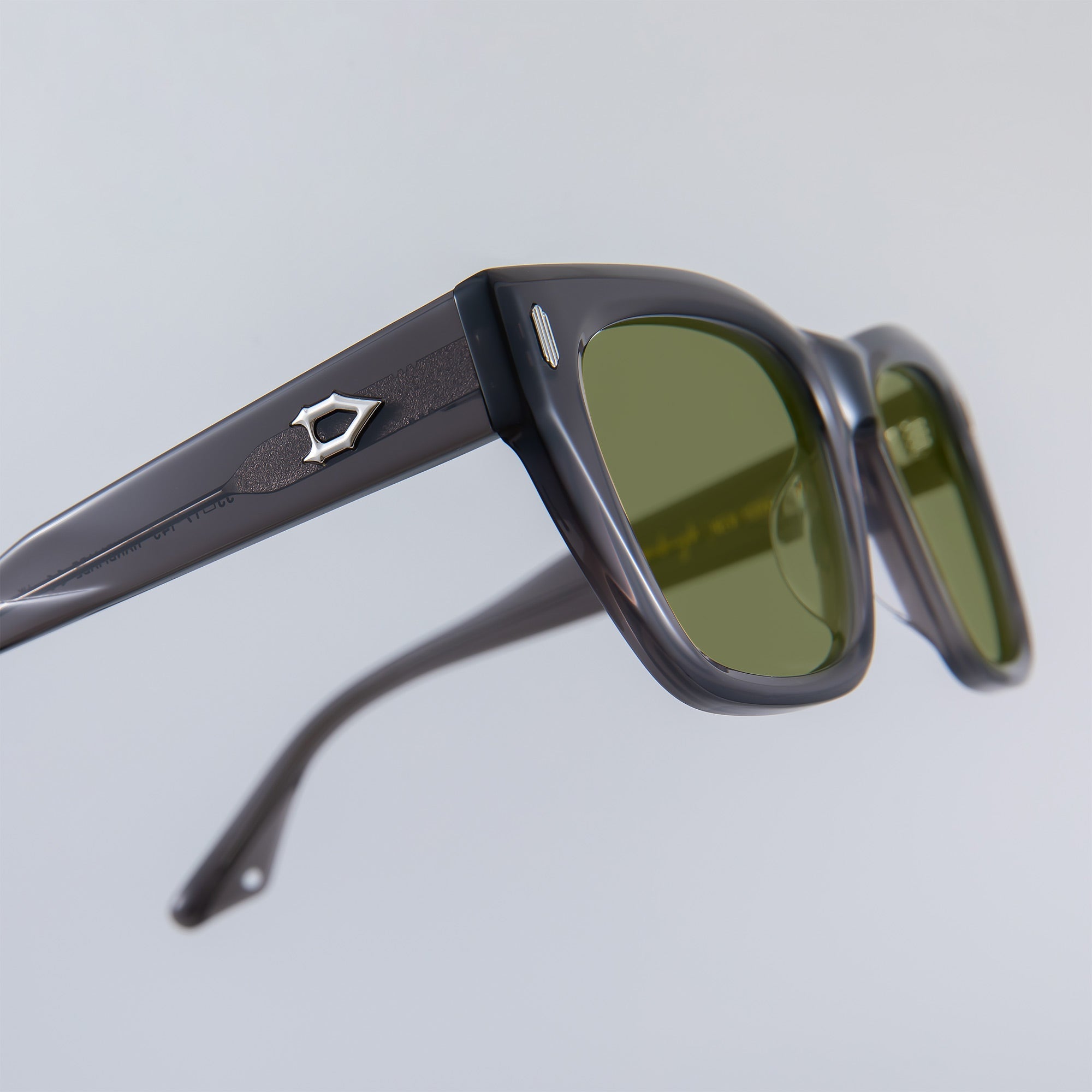 Donahugh-sunglasses-grey