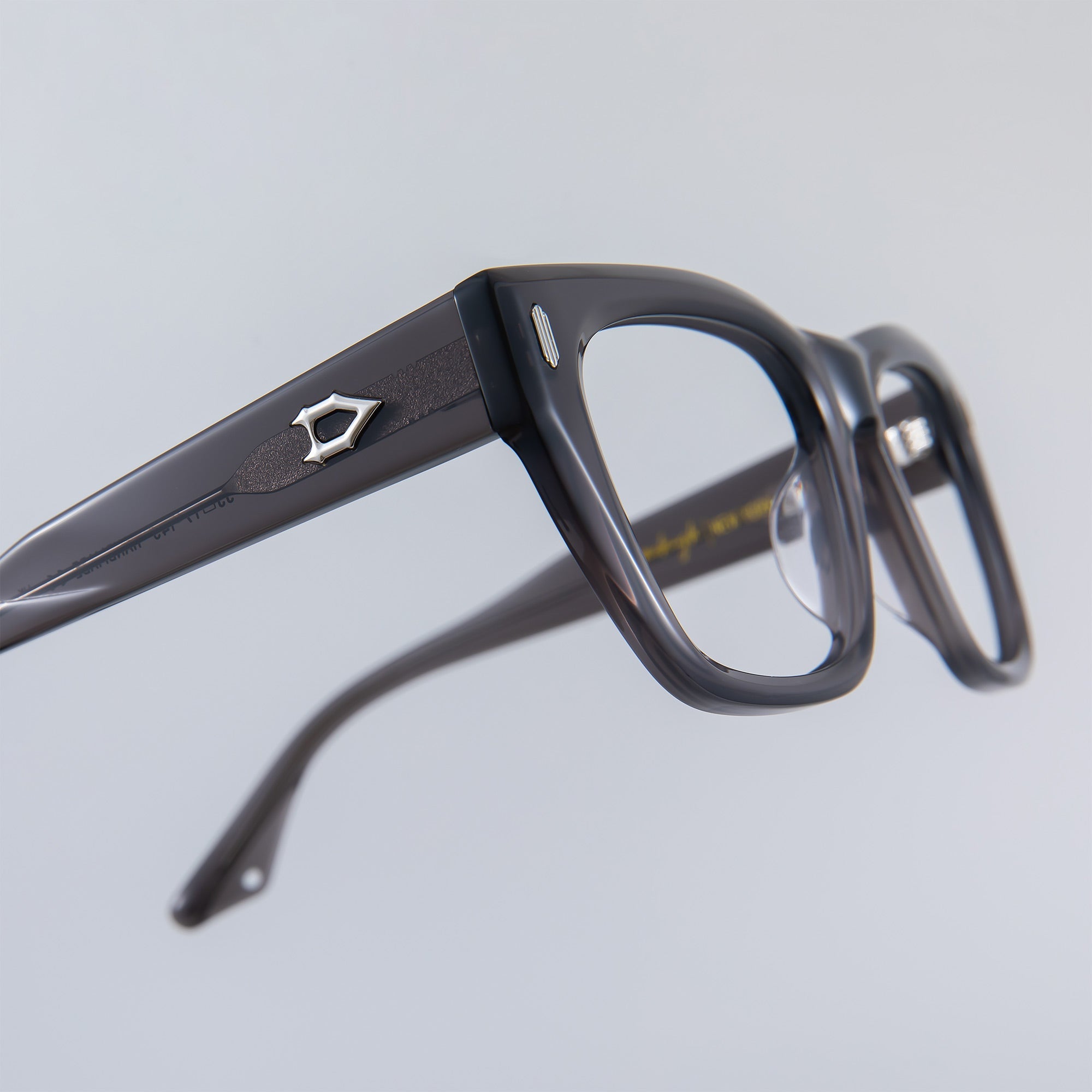 Donahugh-eyeglasses-grey