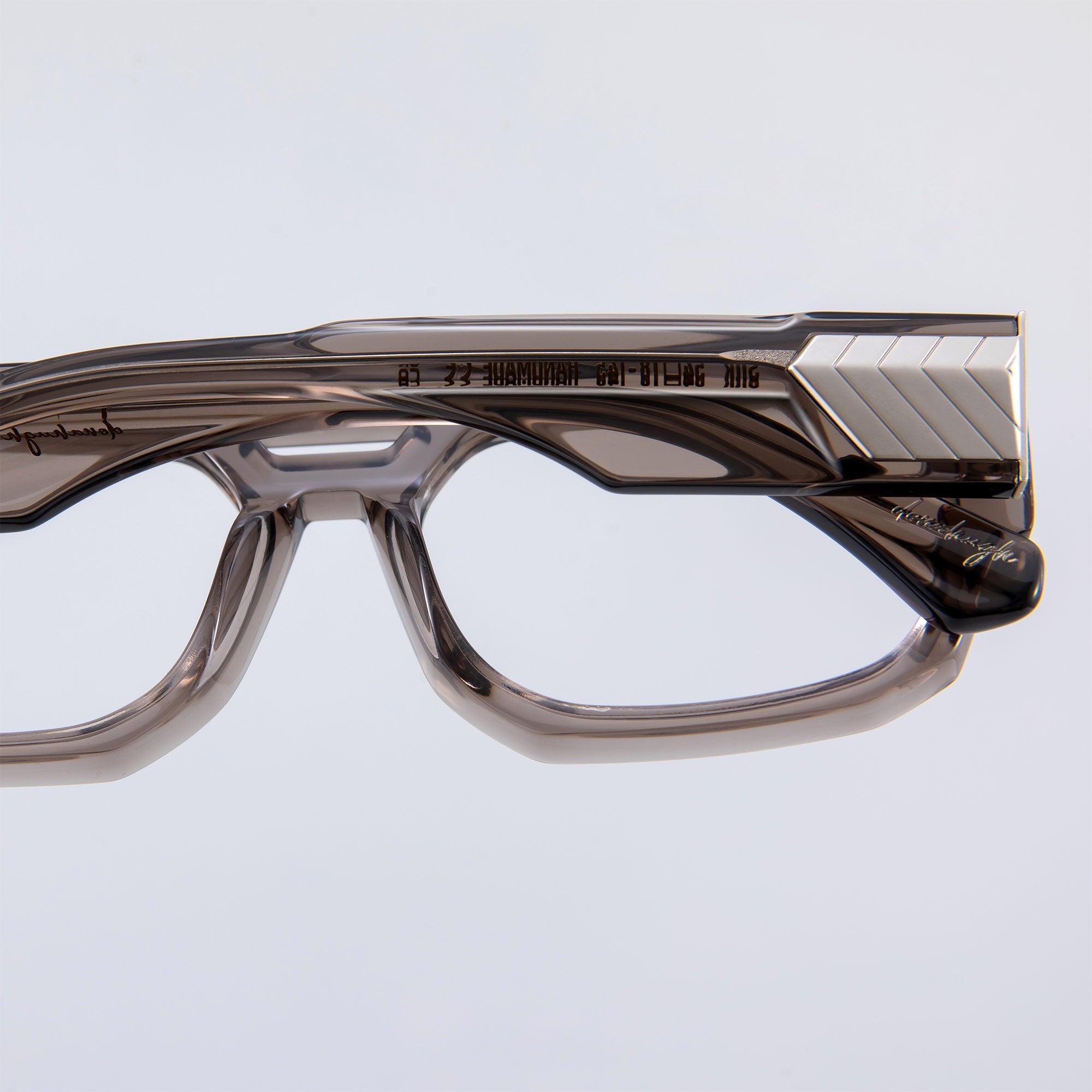 Donahugh-eyeglasses-brown