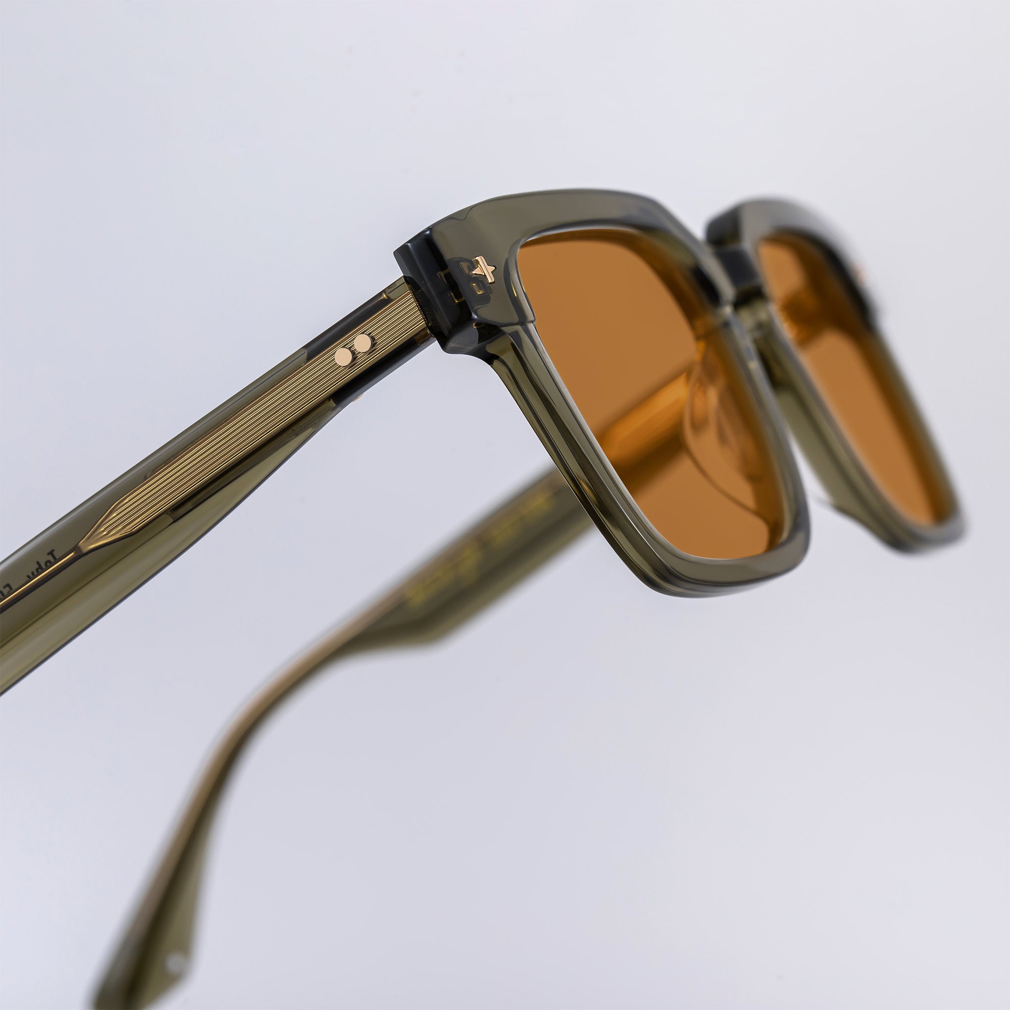 Donahugh-sunglasses-Oliver